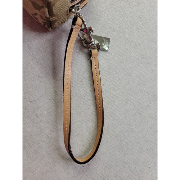 Coach Brown Signature CC Women Zip Up Leather Canvas Wristlet Jacquard Pockets - Picture 5 of 12